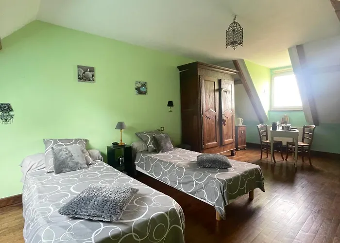 La Chambre Des Issarts